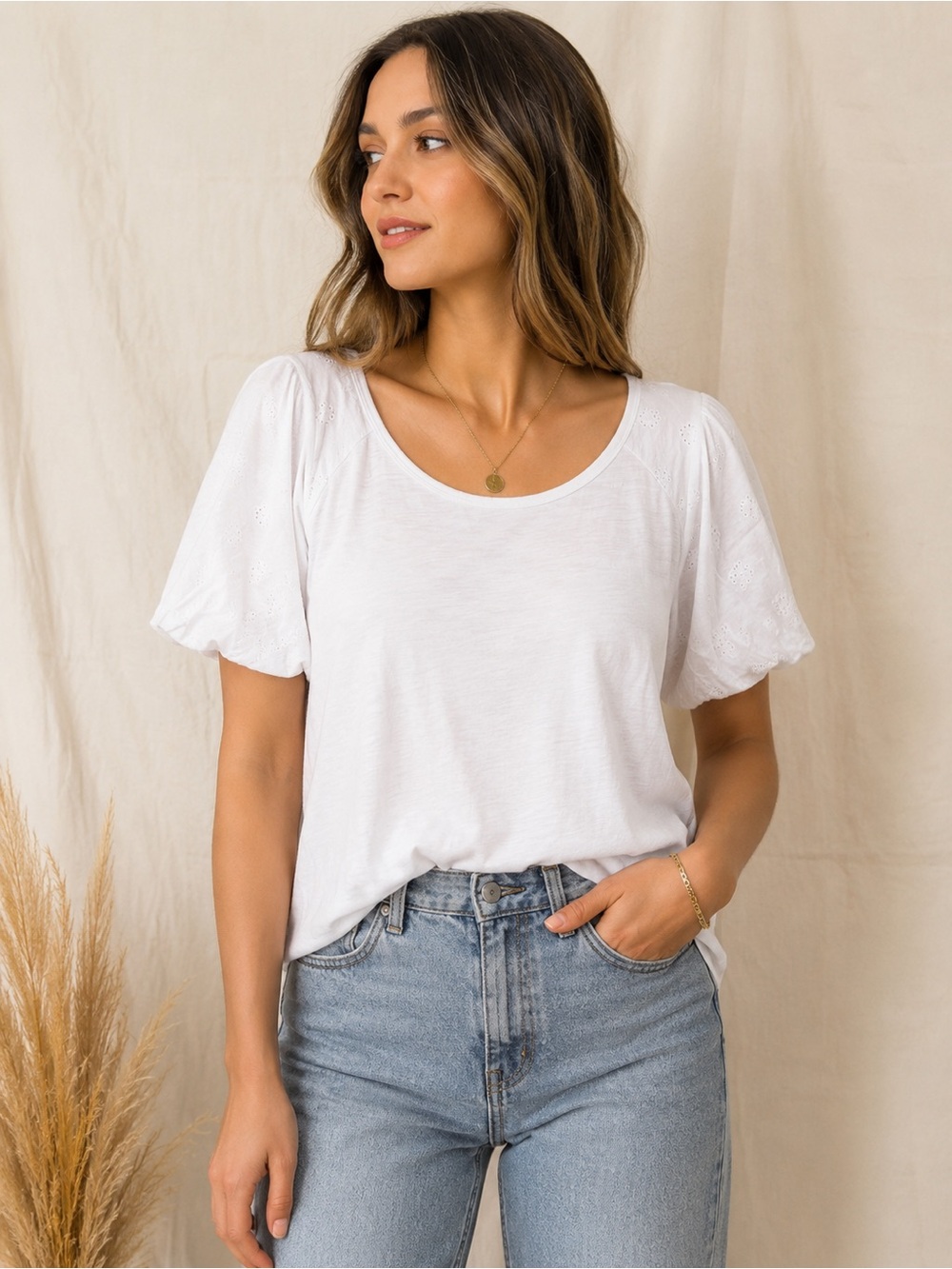 SANCTUARY | White Eyelet Short Sleeve Scoop Top